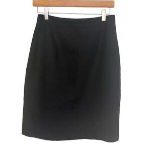 Halston Elegant Black Linen Pencil Skirt